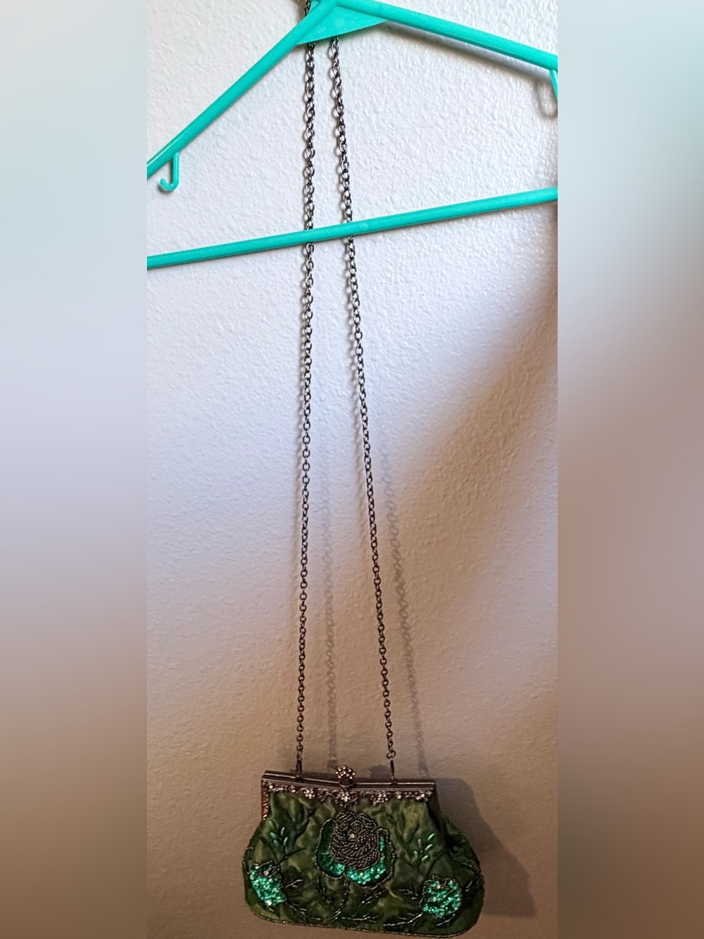 Handbag - Embellished Green Beaded for Evening or for Fun - also a shoulder bag! - Picture 11 of 16